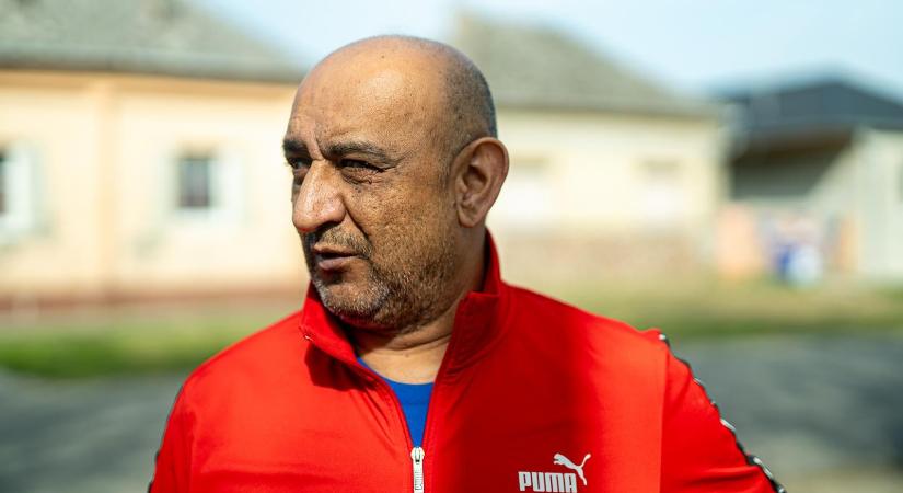 „Most elgondolkodhatok, hogy ki merjek-e menni az utcára, mert vagy a tiszások, vagy a fideszesek vernek meg, mint szavazatvásárlót”