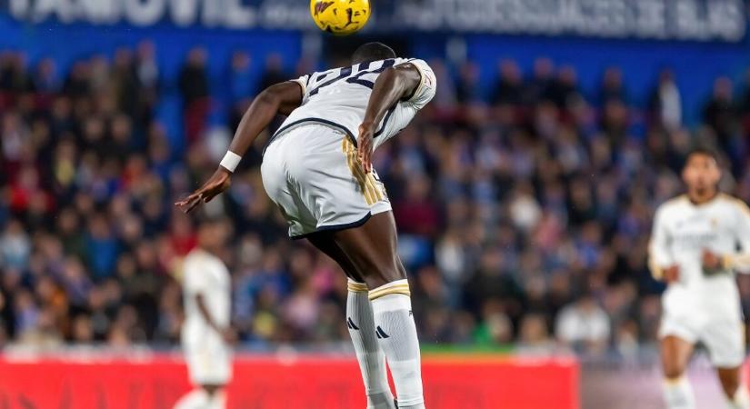 Veszélyben a Real Madrid egyik legfontosabb emberének maradása