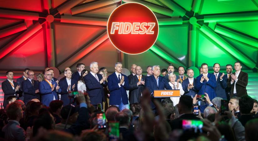 Orbán Viktor bejelentette: újjászervezik a Fideszt, április 28-án országos választmányt tartanak
