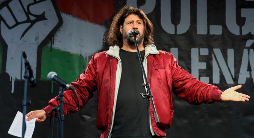 „Lemosta magáról a moszkovita illiberalizmus szennyét” – Puzsér Róbert szenvedélyes bejegyzésében minden magyarnak üzent