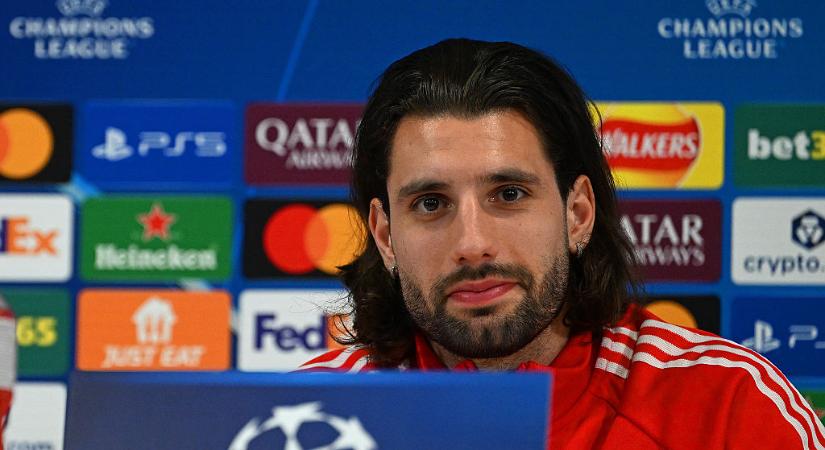 Liverpool: Szoboszlai Dominiknak egy félreérthető mozdulat miatt kellett bocsánatot kérnie a saját szurkolóitól