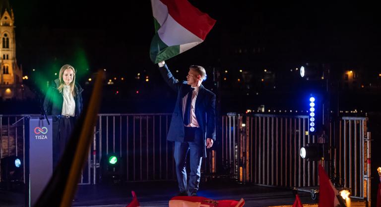 Az államfőtől a legfőbb ügyészig: közjogi vezetőket szólított fel távozásra Magyar Péter