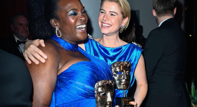 Királykék: a szín, amely visszahozza az öltözködés örömét