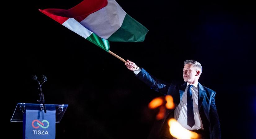 Választási mámor Budapest utcáin – Galéria!