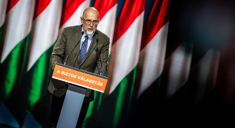 Magyar Péter telefonon beszélt az RMDSZ elnökével