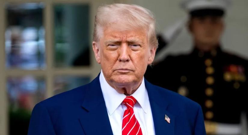 Trump vámháborúval fenyegette meg Kínát az Iránba küldött fegyverek miatt