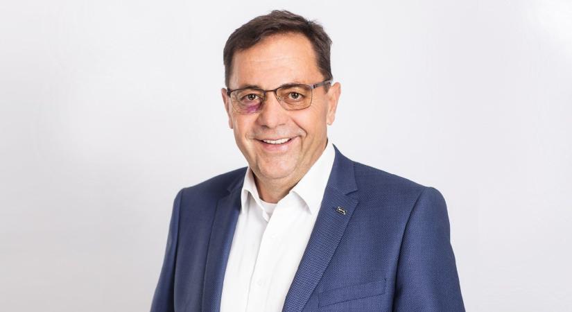 Pócs János: Nem volt hiba Orbánnak nem kiállnia Magyar Péterrel