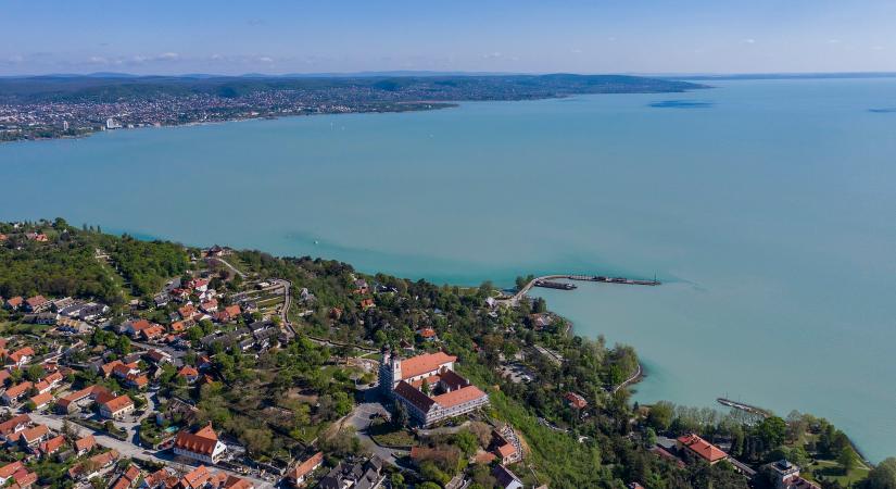 El Camino helyett Balaton Camino: mentális wellnessre hív a magyar zarándokút