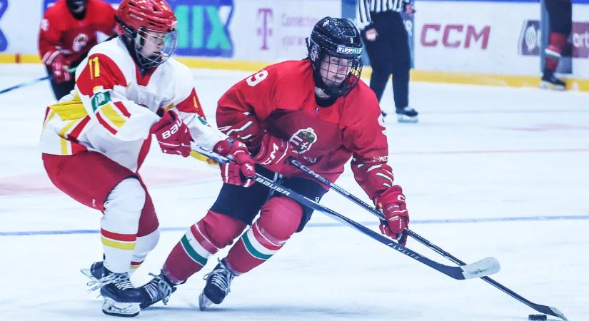 A Kína elleni könnyed siker után még mindig veretlen a magyar női jégkorong-válogatott