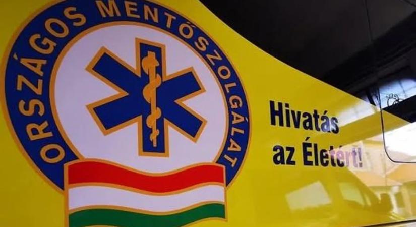 Hősies összefogás a budapesti szavazókörben, perceken múlt egy férfi élete