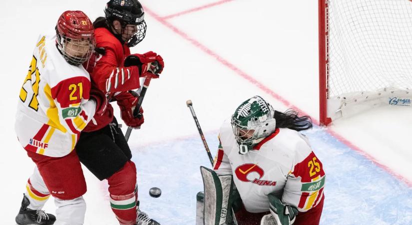 Sokkoló fölény Budapesten: a magyar női hokisok lenullázták Kínát