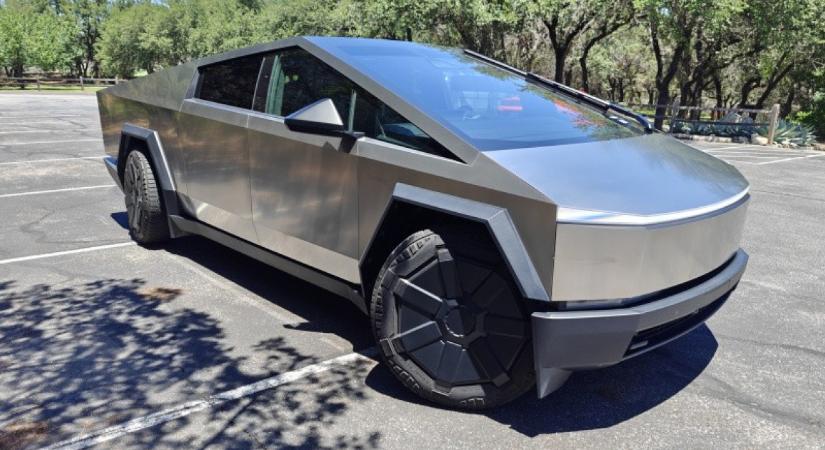 A gyengén látó sofőröknek is szabadságot adhat az önvezetés?