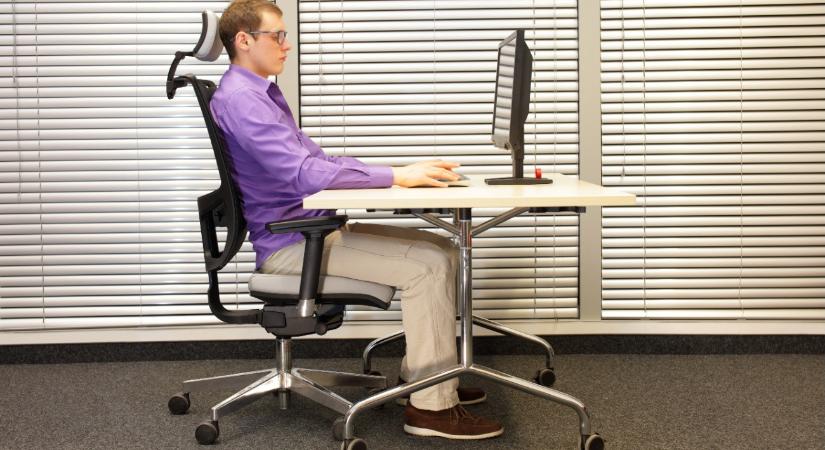 Nem mindegy, hogy egy helyben ülünk sokáig, vagy közben aktívak is vagyunk – súlyos kockázatok, ártalmak