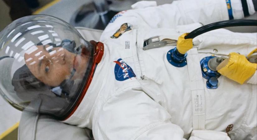 A világűrben jött rá, hogy elfelejtette az adóbevallást