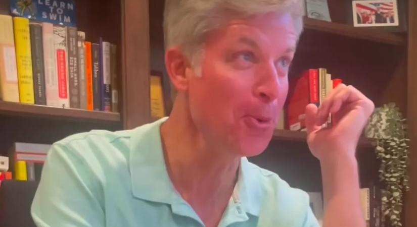 Megmutatja a nő az ultrahang képet a férjének (49): amikor észrevesz egy részletet, sokkot kap