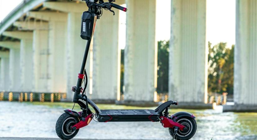 Hamarosan új szabály jön az elektromos rollerek kapcsán