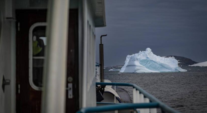 Szinte a semmiből tűntek fel új szigetek az Antarktiszon és Velencében is