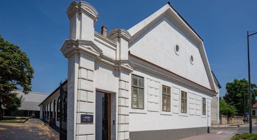 Rajzpályázatot hirdetett a múzeum