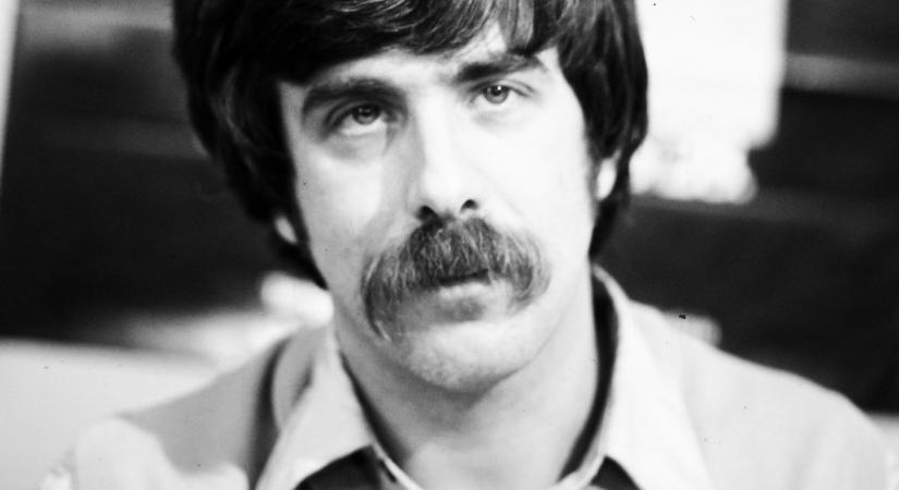 Így néz ki most Déri János sírja – friss fotók kerültek fel a netre