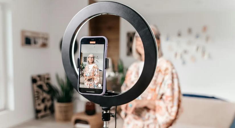 Luxusélet a rajongók pénzéből: bukott a népszerű magyar influenszer