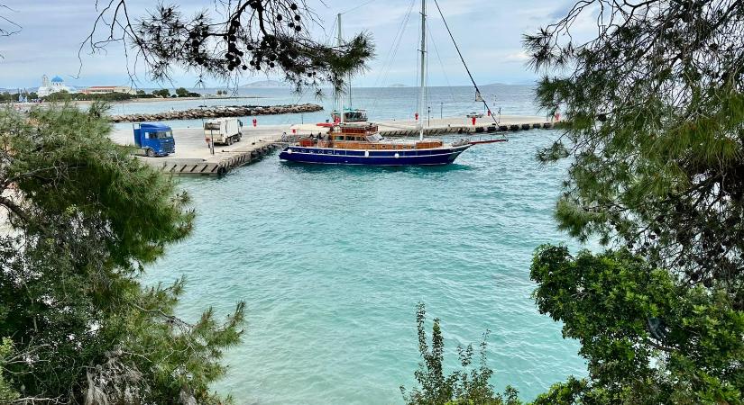 Így lehet egyetlen nap alatt három görög szigetet bejárni Athénból