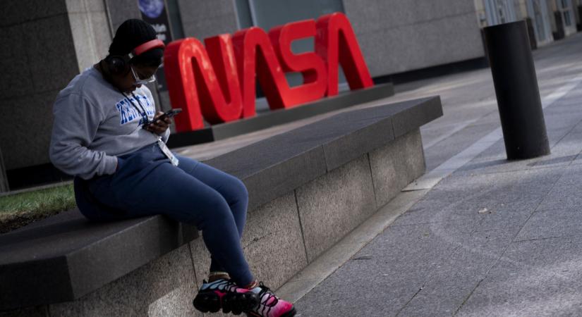 A NASA új költségvetés-tervezete közel felére vágja vissza a tudományos programokat