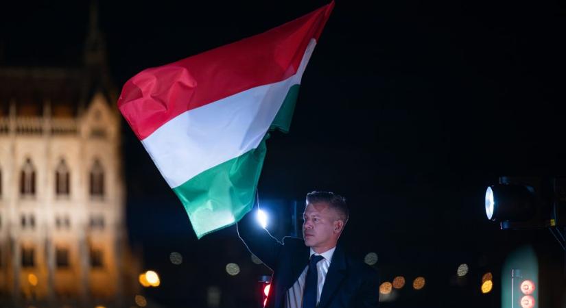 Itt lehet megnézni, mennyi ideje nem vitte háborúba Magyar Péter az országot