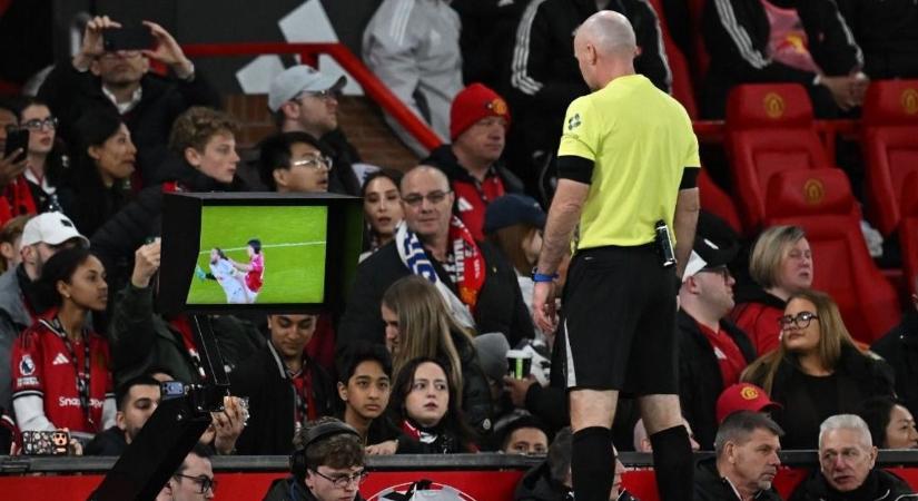 „Az egyik legrosszabb döntés, amit valaha láttam” – újabb botrány a Manchester meccsén