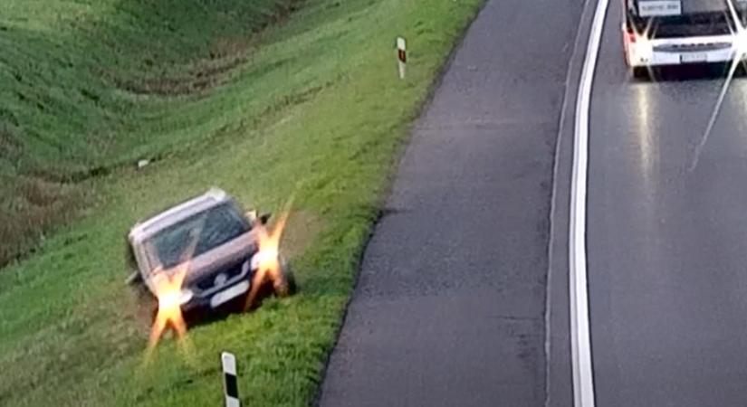 Döbbenetes videó az M1-esről: senki nem állt meg segíteni egy baleset után