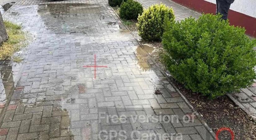 Vízfeltörés Kecskeméten: ideiglenes vízhiányra és útlezárásokra is számíthatnak a lakók