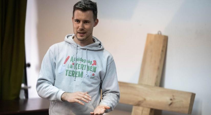 A zalai templomkert csodája – a Biblia ihlette a növényeket s a formákat (galéria, videó)