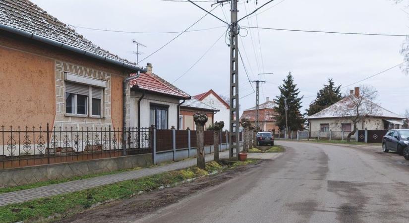 „Csak vasat gyűjtünk” – tolvajok portyázhatnak Hajdú-Biharban, már a polgármester is figyelmeztet