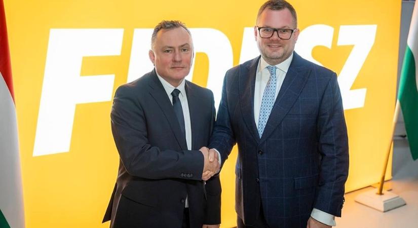 Fekete Dávid elveszítheti a frakcióvezetői posztját