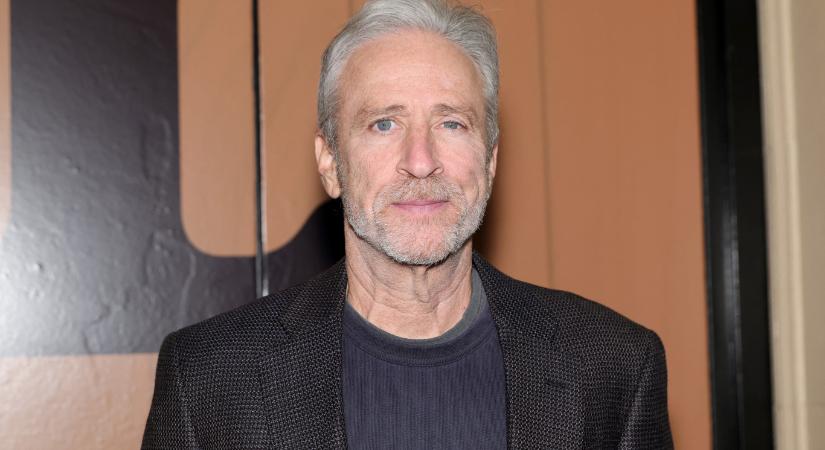 Jon Stewart szerint az amerikaiaknak is az Orbán bukását ünneplő magyarok képeiből kell erőt meríteni