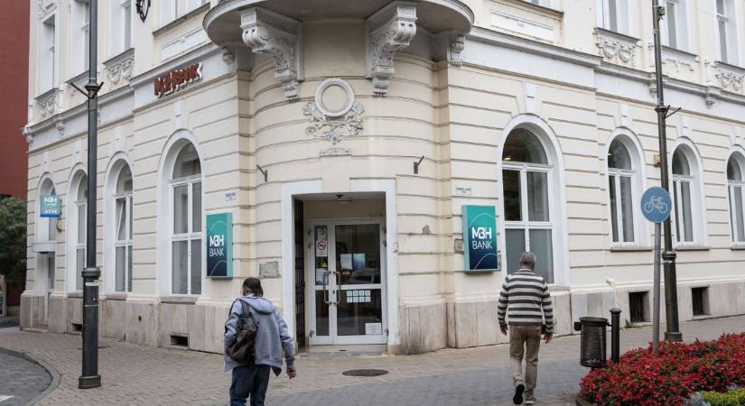 Sokakat érint: átmenetileg ezek a szolgáltatások akadozhatnak az egyik magyar banknál