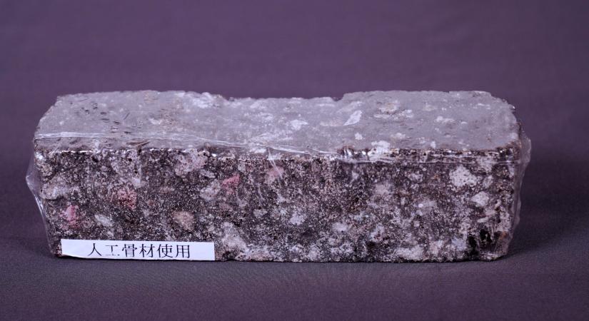 Itt az újfajta aszfalt, ami ritkábban lesz kátyús