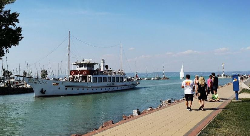 135 éves a Helka és a Kelén hajó