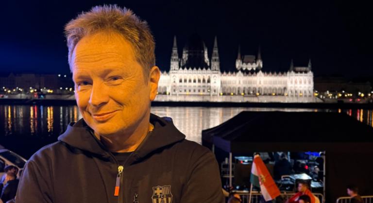 Geszti Péter: Magyarország lerázta magáról a rendszert, amely fojtogatta, megalázta, kifosztotta és megosztotta