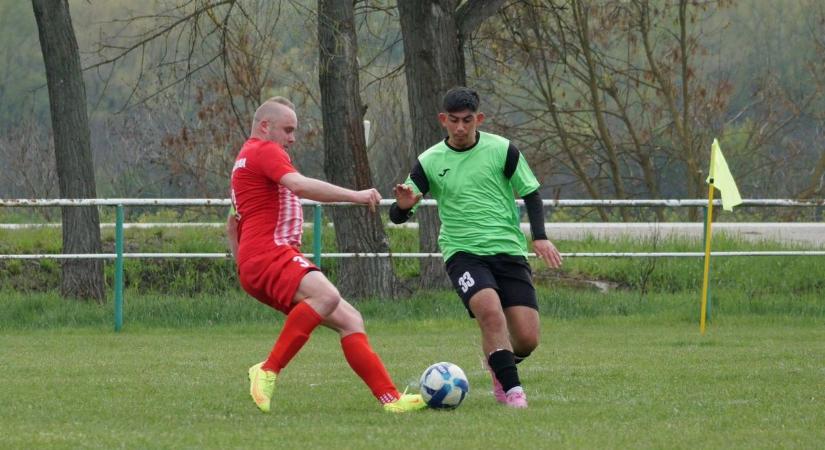 Rátettek egy lapáttal: ugyanott folytatták, ahol abbahagyták