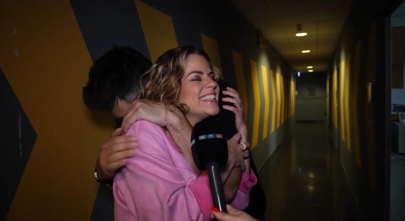 Nagy Ádám öleléssel fogadta Fancsikai Esztert a Heti Hetesben – nézd meg a reakcióját