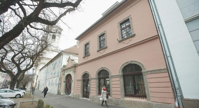 Ingatlanlehetőségek Egerben: licit egy napon, több kategóriában