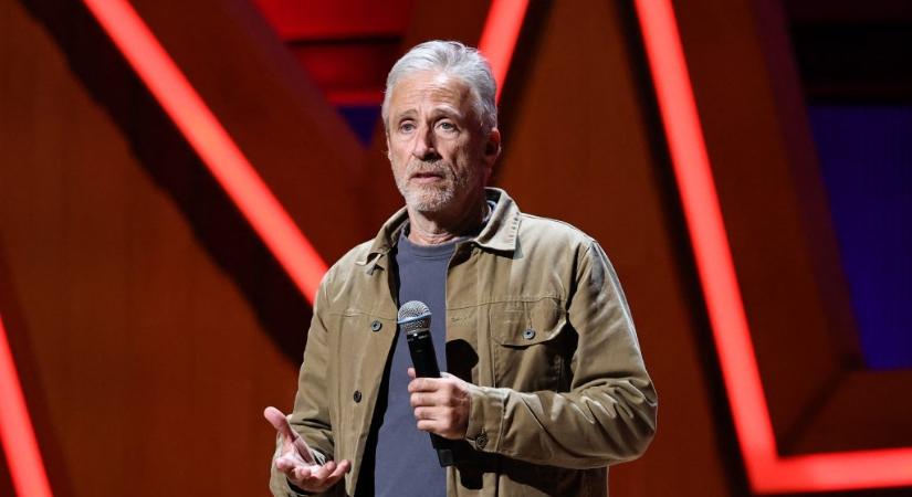 Jon Stewart az amerikai polgároknak: Merítsetek vigaszt és erőt a magyarok öröméből