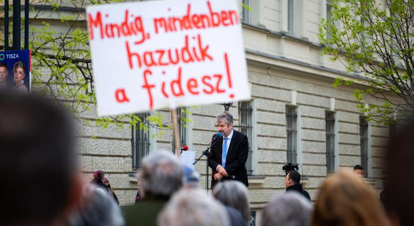 Hadházy Ákos úgy véli, szerepet játszott abban, hogy Magyar Péternek kinyílt a szeme