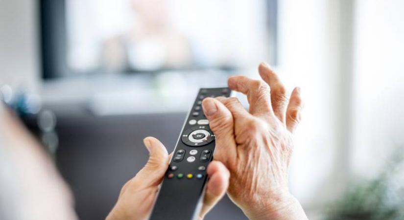 Másfél éve nem volt ilyenre példa közmédiában: holnap reggel rendkívüli élő adás lesz