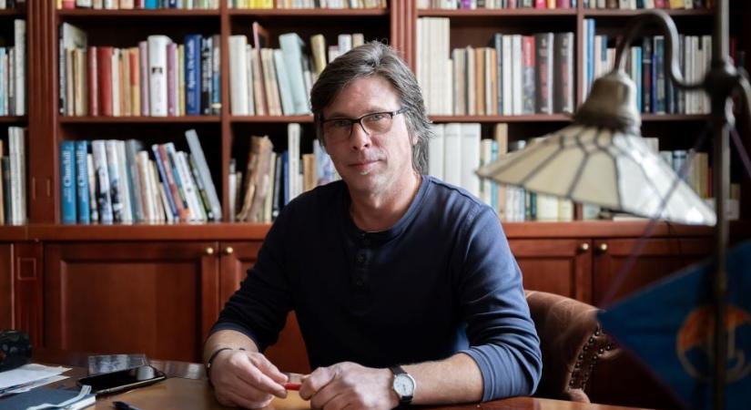 Hont András posztolt: ez az igazság vele és velük kapcsolatban