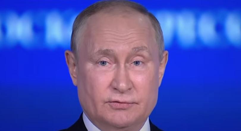 A Kreml üzent Magyar Péternek