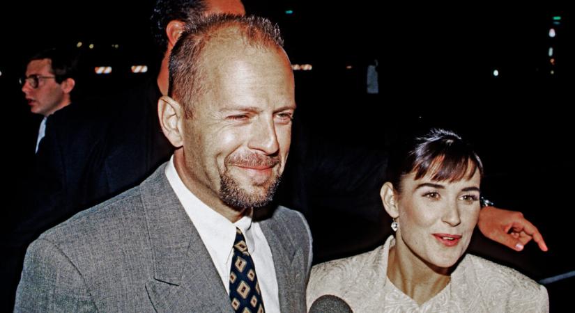 Újra divat lett az egyik legőrültebb sci-fi a 90-es évekből