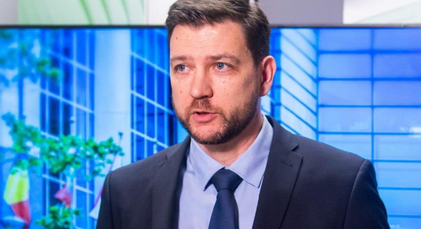 Pánikolnak az MTVA bűnöző propagandistái, gyorsan behívták Magyar Pétert két interjúra is