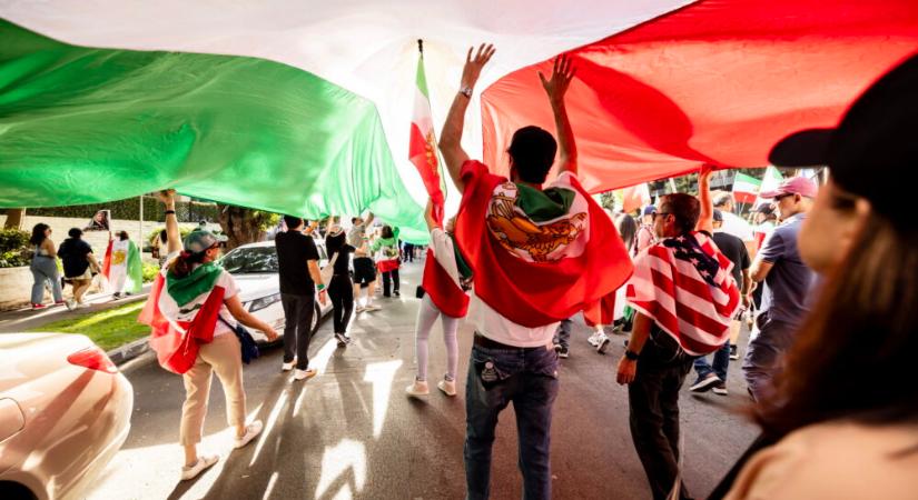 Iráni elnök: Európa konstruktív szerepet kaphat a tárgyalásokon