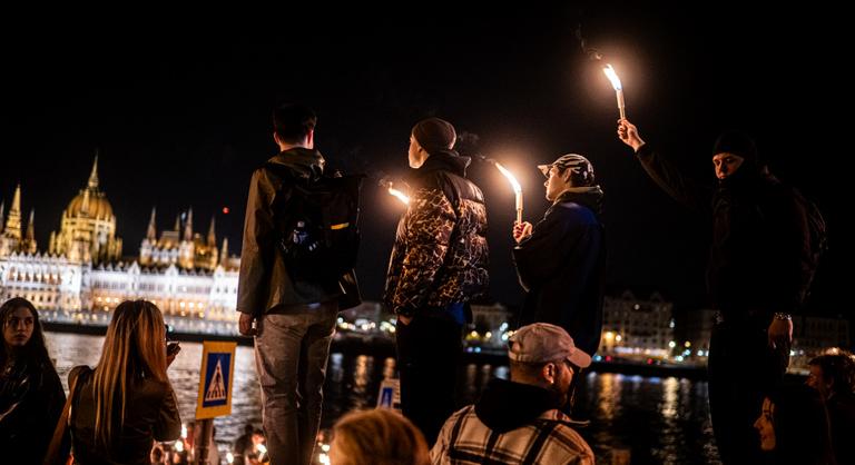 Hormuz árnyékában egy magyar forradalom